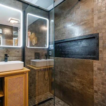 Coconhut - Terrace - Pool Apartment